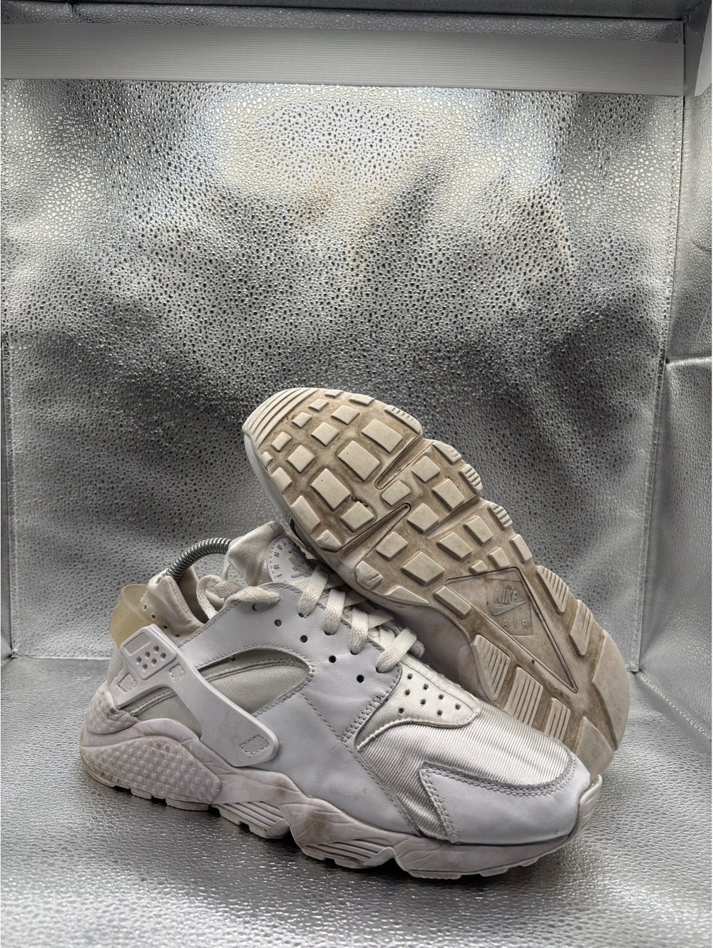 Nike air huarache triple white
